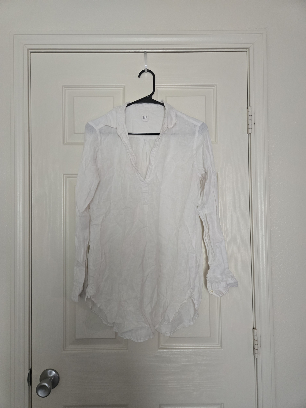 GAP White V-Neck Long Sleeve Tunic